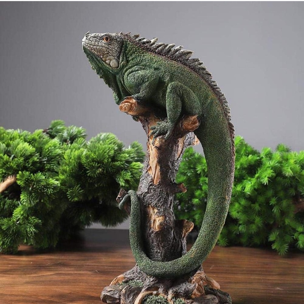 Realistic Green Iguana Reptile Habitat Decor
